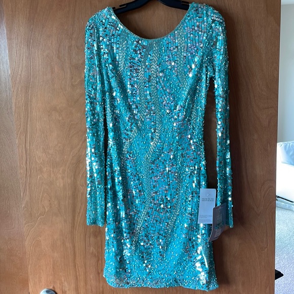 JS Collections aqua long sleeve sequined cocktail dress NWT - Picture 1 of 7